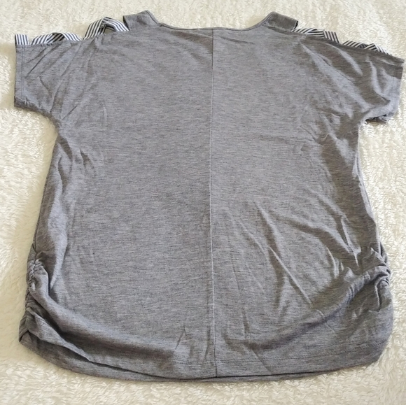 Parallel Skies🌌 Heather Grey Blouse - NWT - Picture 12 of 12